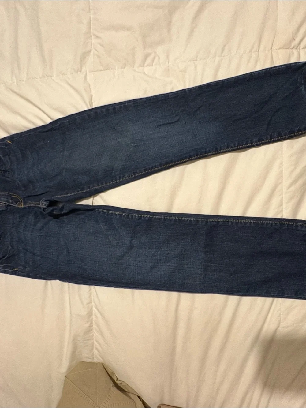 GAP Skinny Jeans in Deep Blue with Gold Stitching